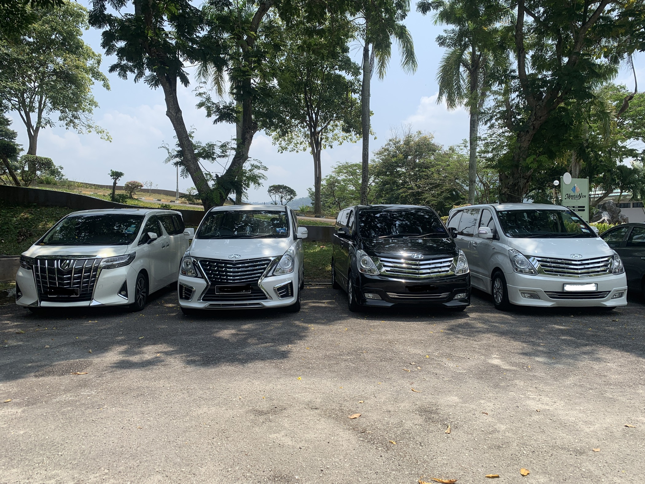 Katz Services Limousine