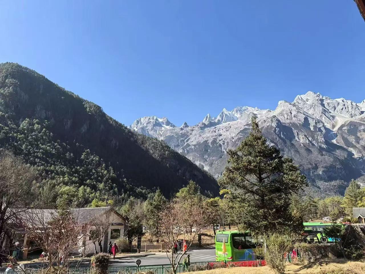 昆明康辉旅行社Kunming Comfort Travel