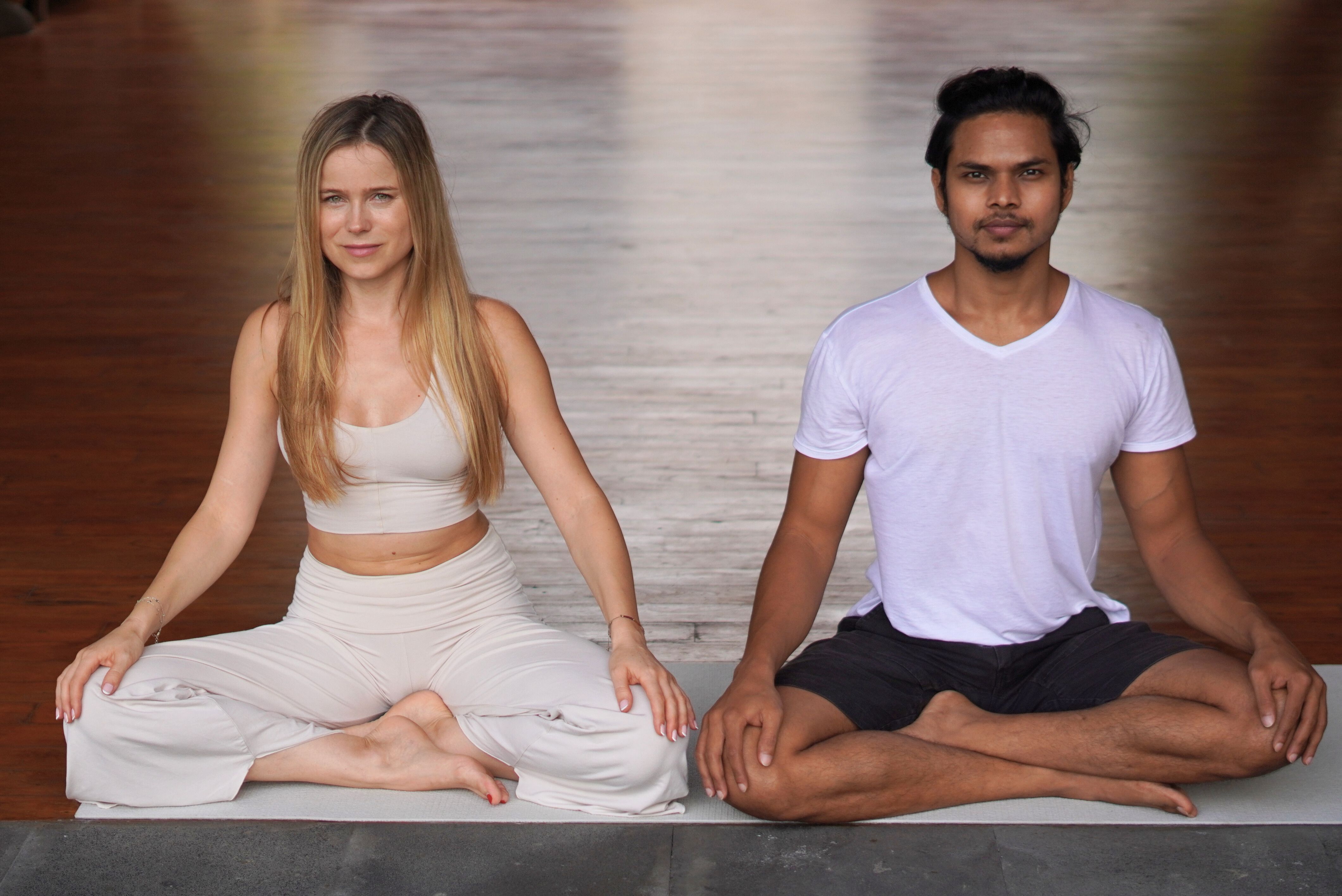 Bali Retreats & Acro Yoga