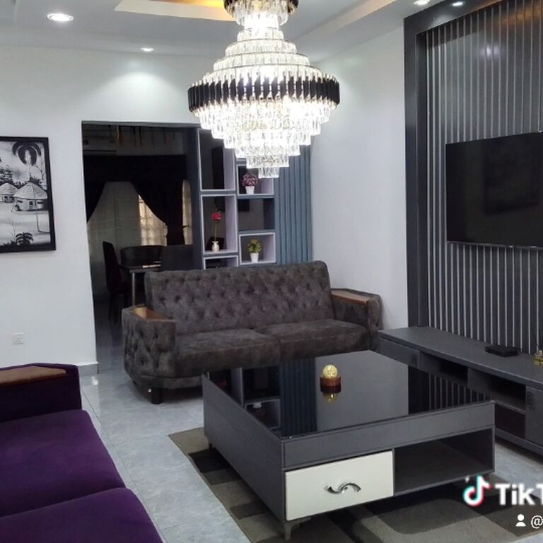 Le'Home am:pm Airbnb