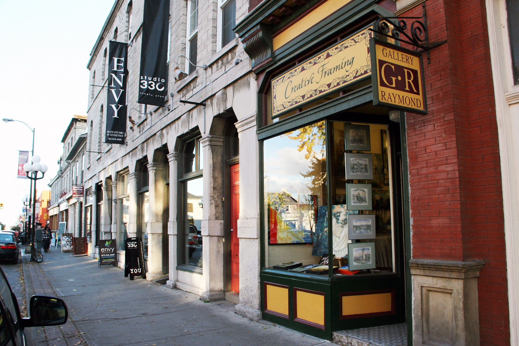 CreativeFraming/GalleryRaymond