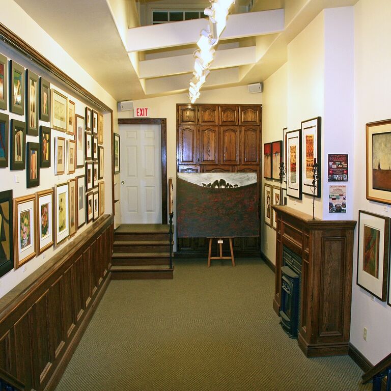 CreativeFraming/GalleryRaymond