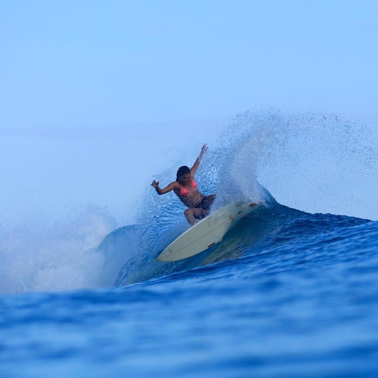 Kiki Surf School