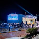 Lucky Restaurant and cafe