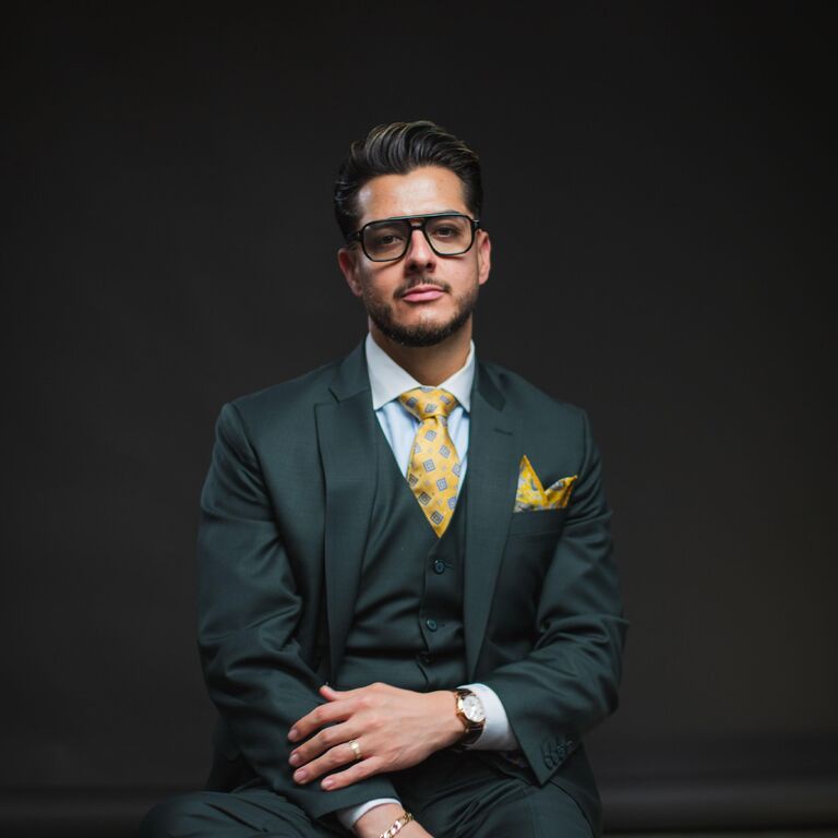 Universal Tailors