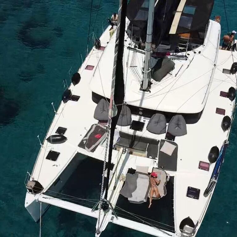 Luxury Yachting Greece