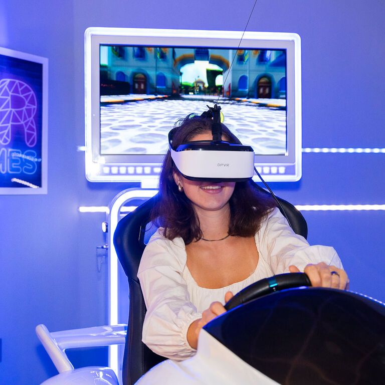 VR SO Real