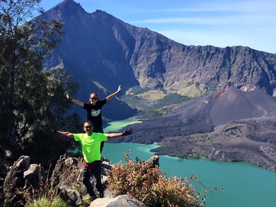 MOUNT RINJANI VOLACNO TREK