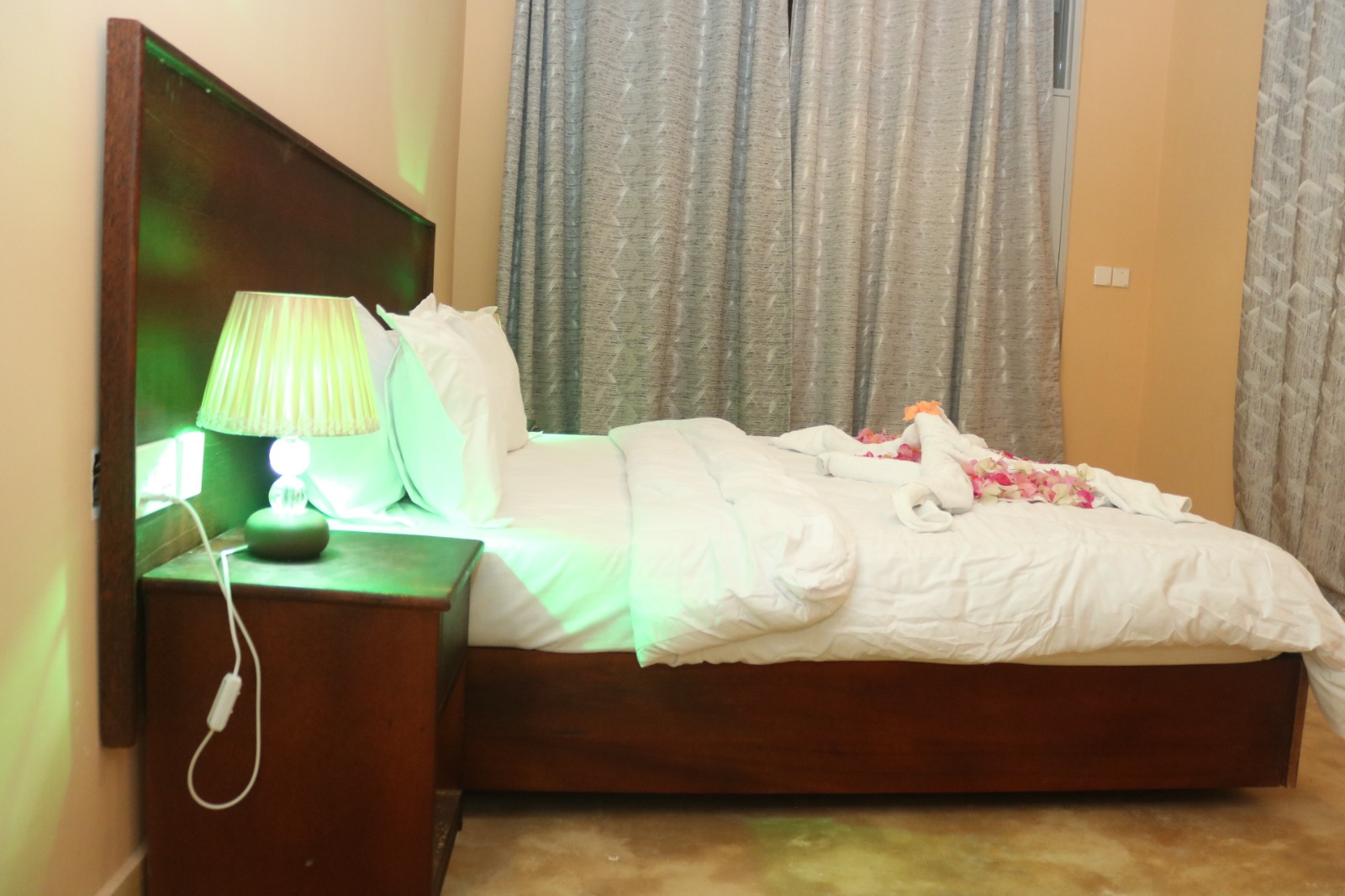 Stay 4nights - Pay 3nights