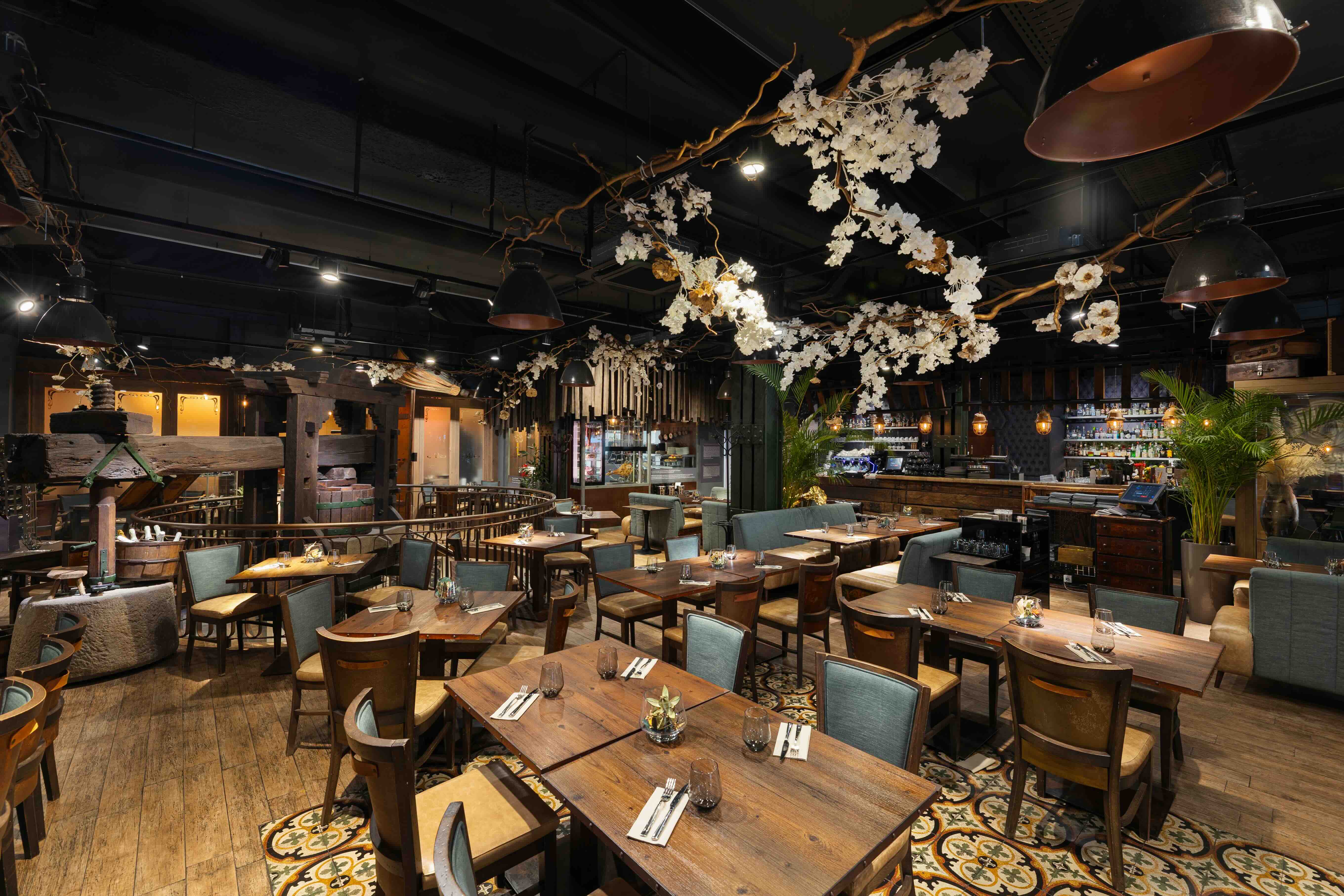 Urban Betyár Restaurant