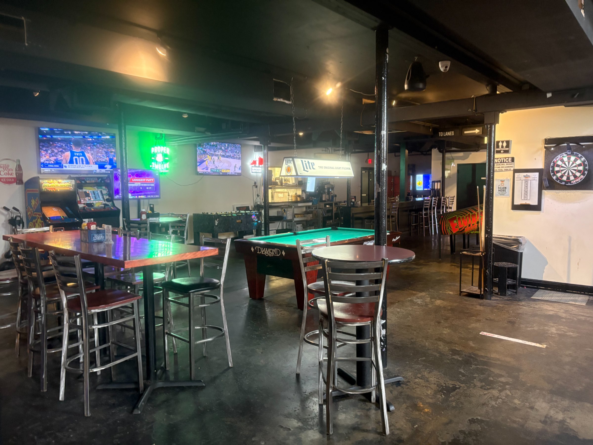 Vernon Lanes