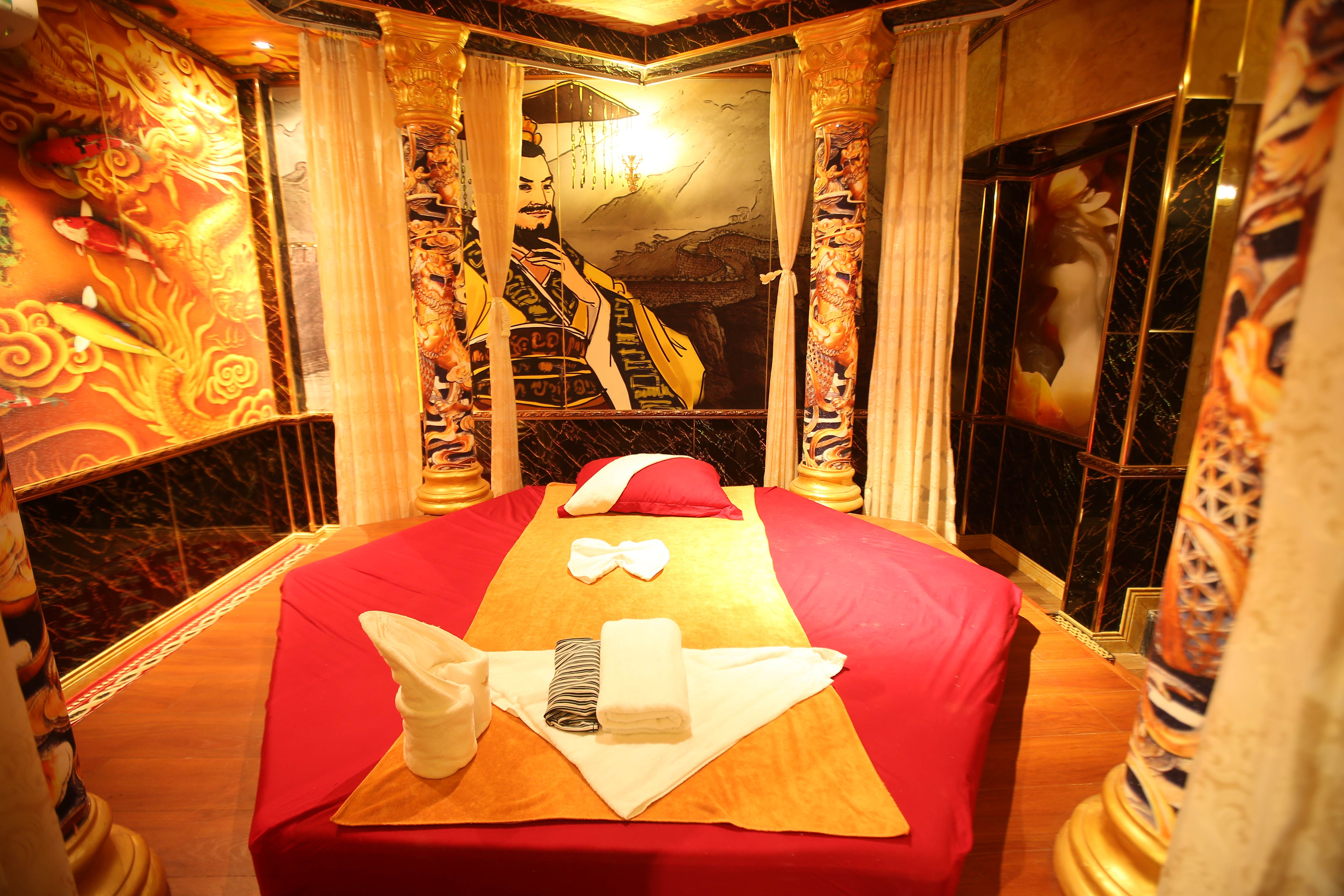 Massage Tên Lửa