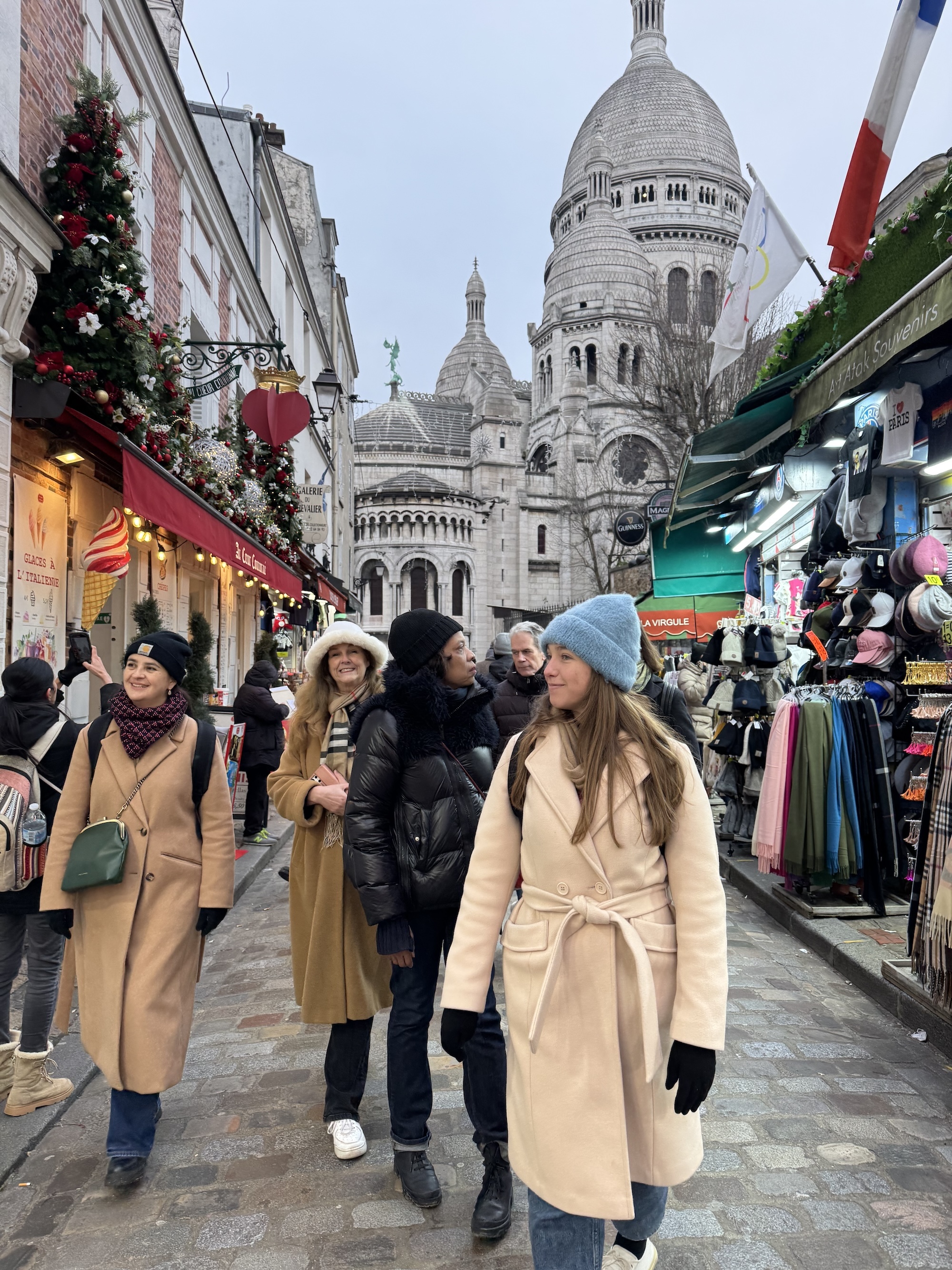 Abi | Paris tour guide