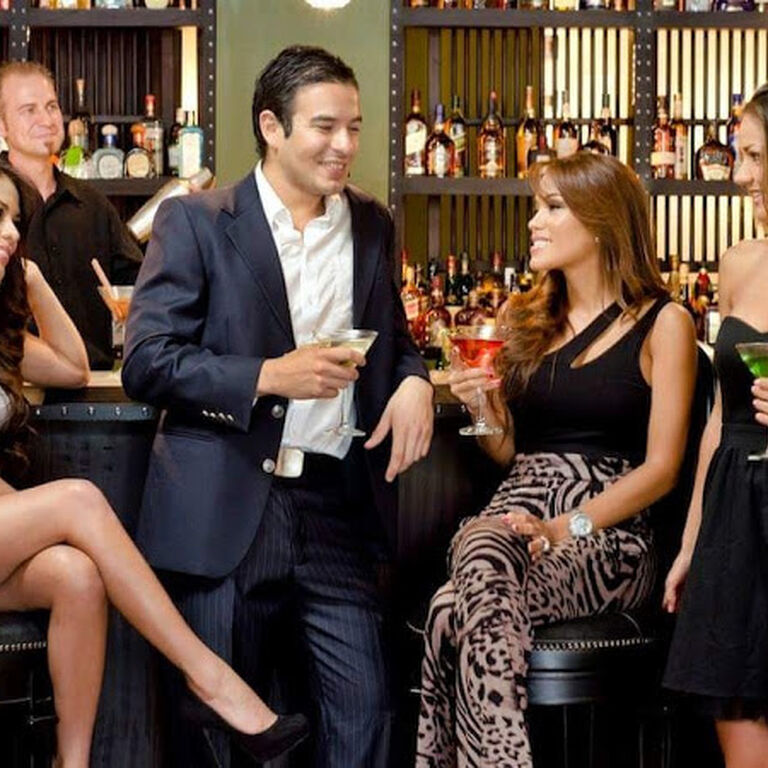 9N Lounge Bar & Hookah