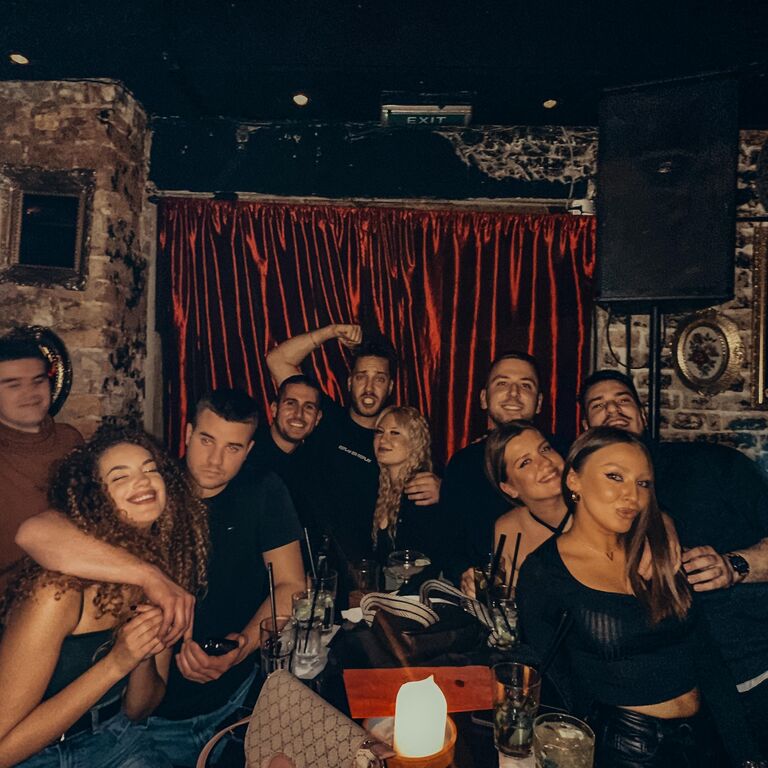 REPLAY Pub Crawl