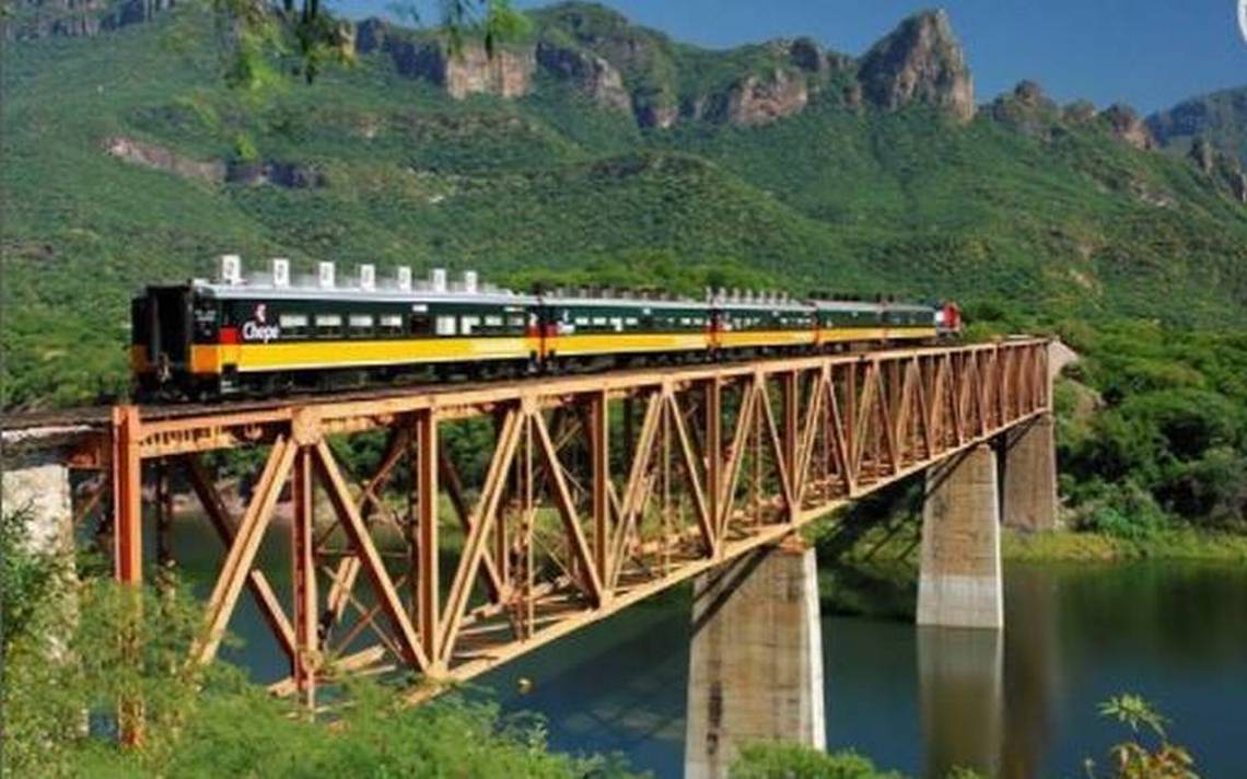TREN BARRANCAS DEL COBRE