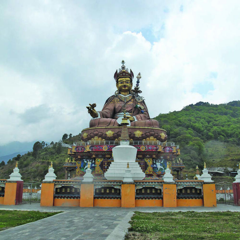 Kingdom Tour & Trek