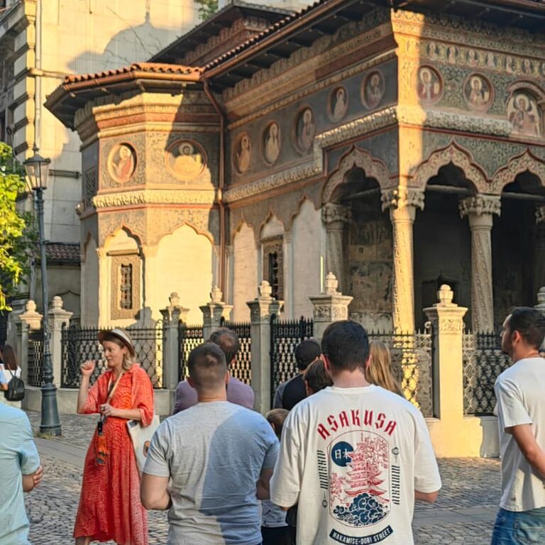 Walkabout Free Tours