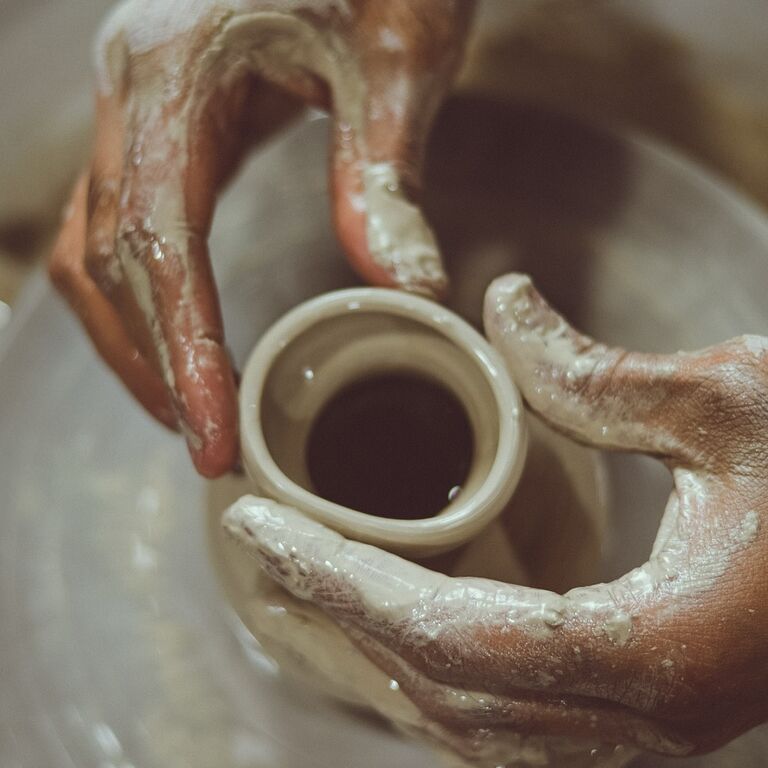 Fatato pottery