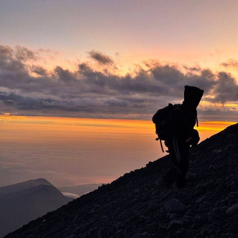 Rinjani Trekking Center