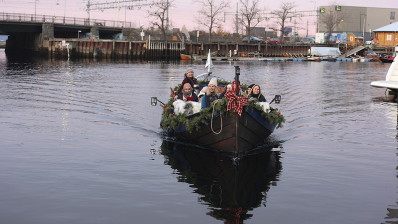 Trondheim by /boat /foot /bus