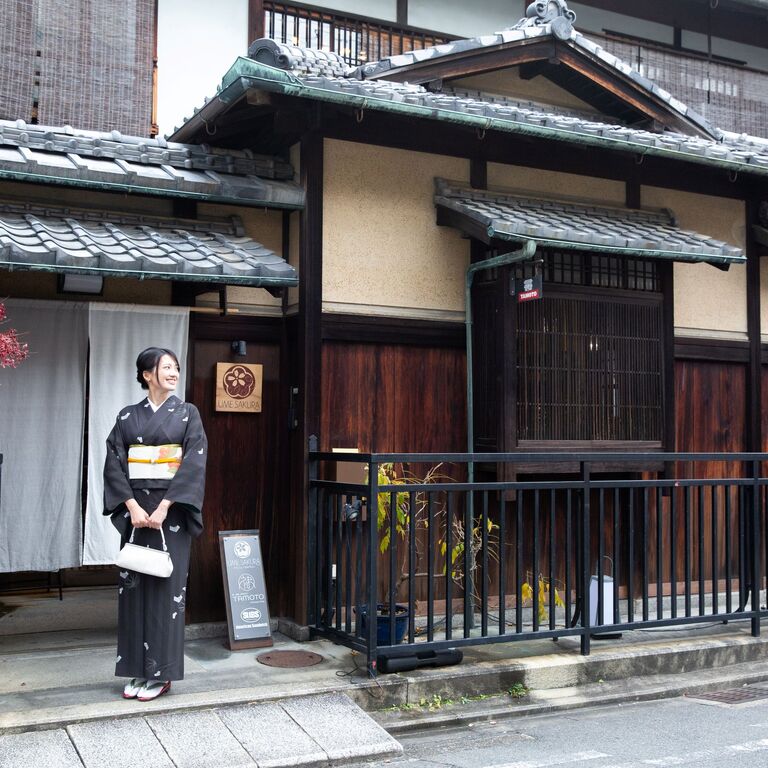 UME SAKURA kimono rental salon