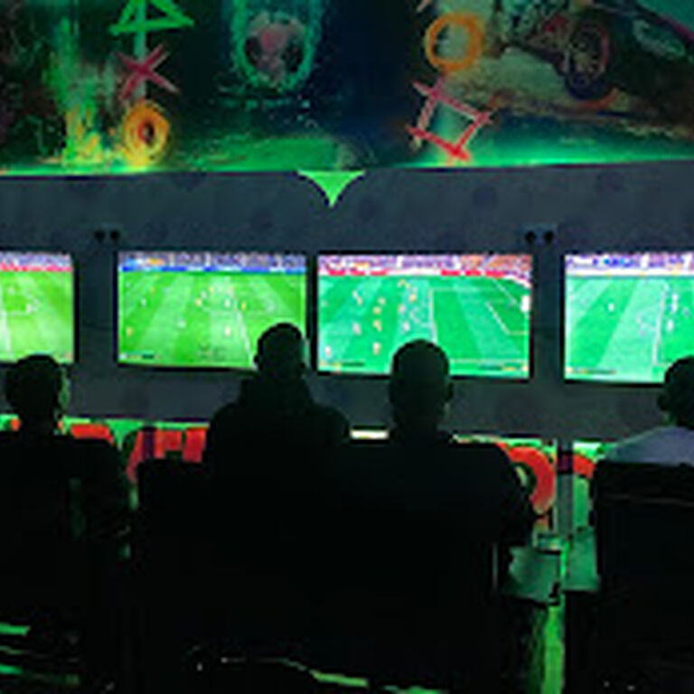 Icebox Gamers Station