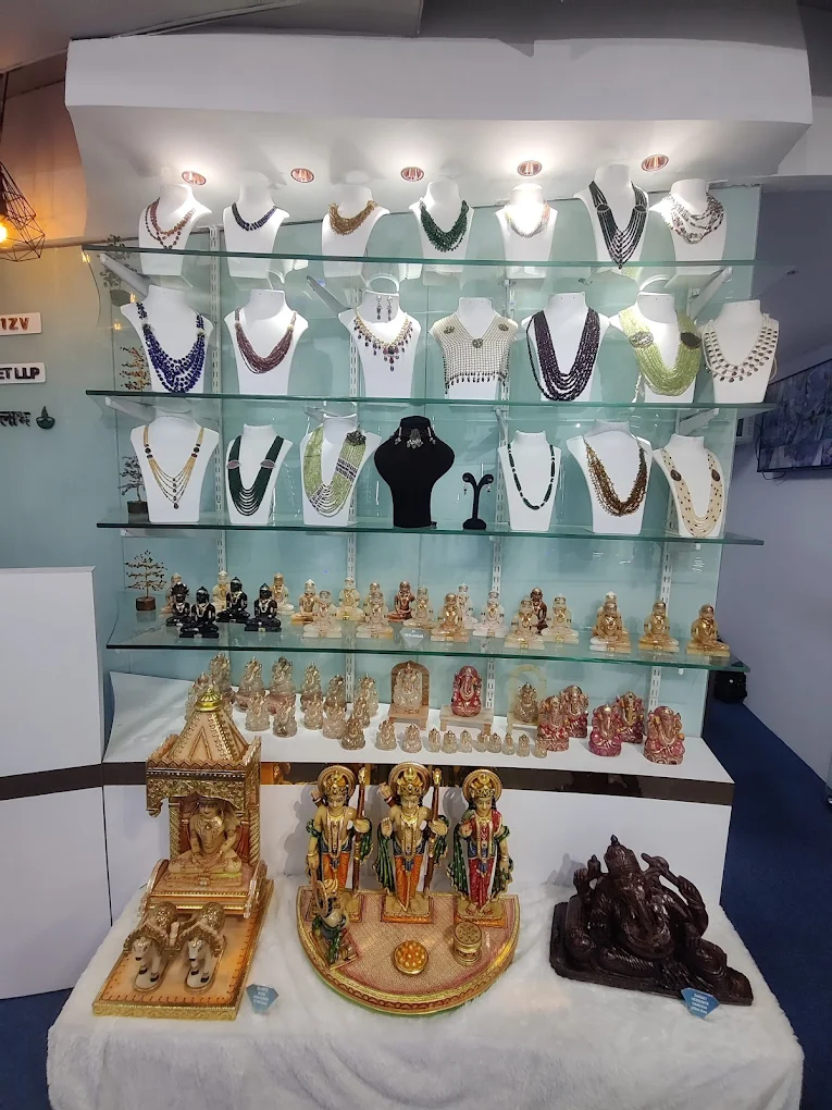 The Gem'Z Priceless by Nature