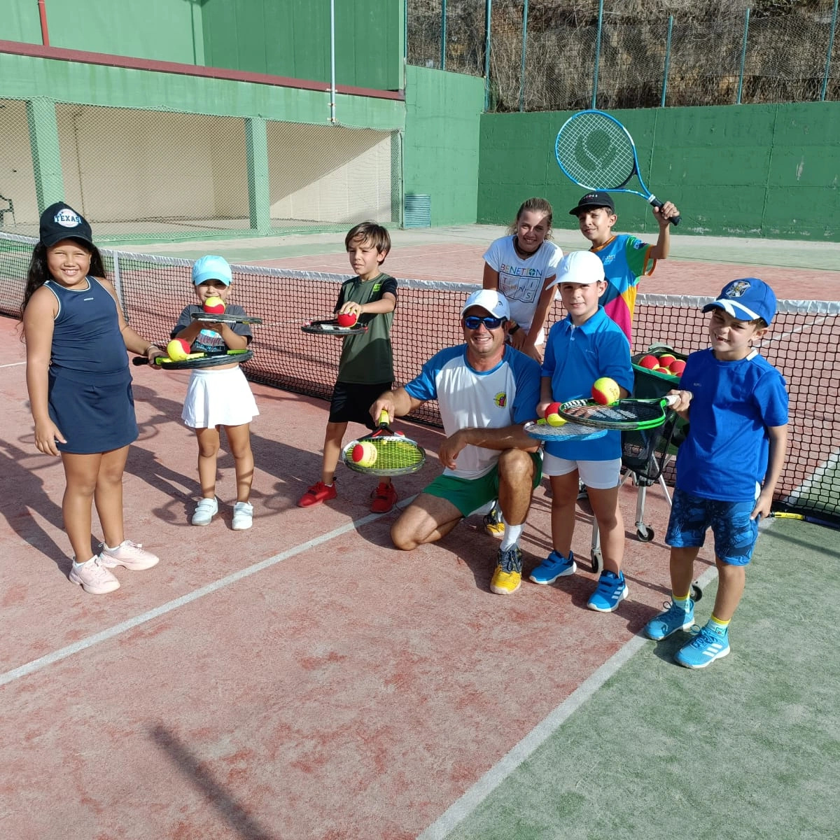 CLUB DE TENIS TENTENIS