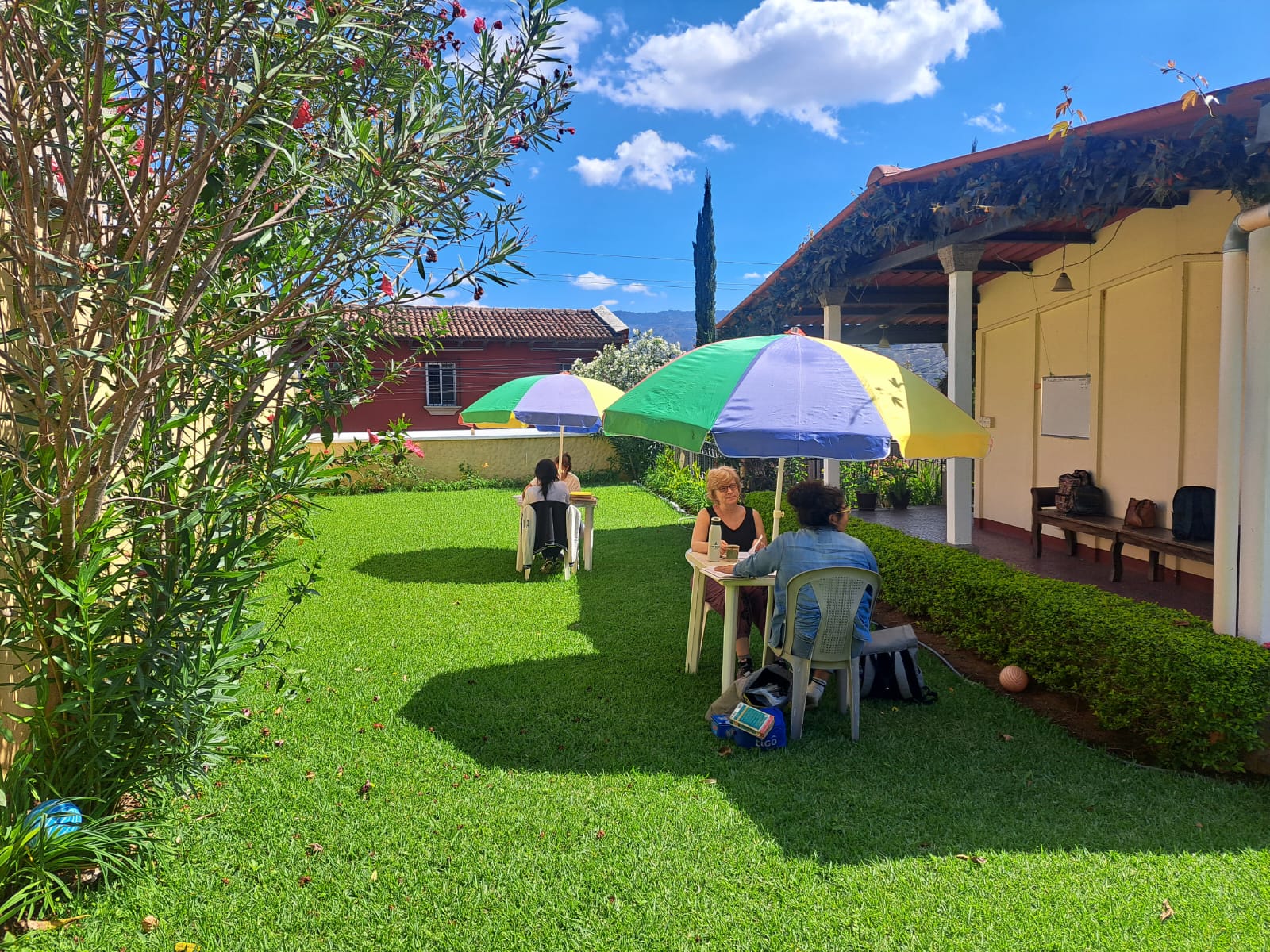 Mundo Spanish School