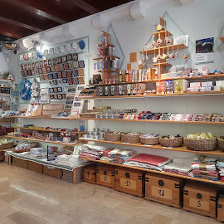 Gift&Art shop Medusa