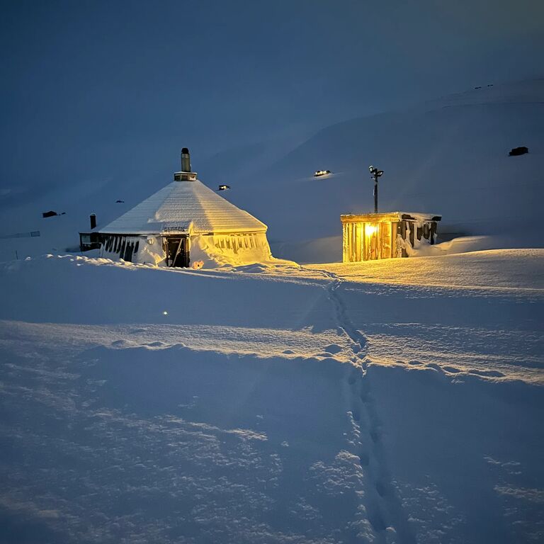 Svalbard Pro