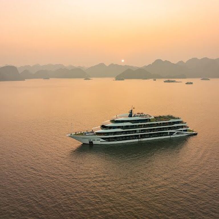 The Circle Travel Vietnam