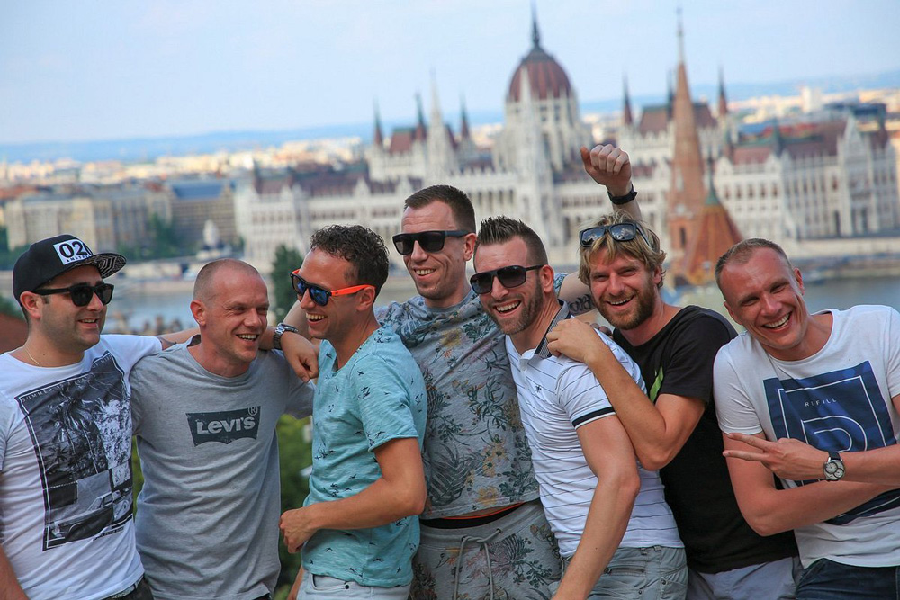 R. Kolczonay Photography