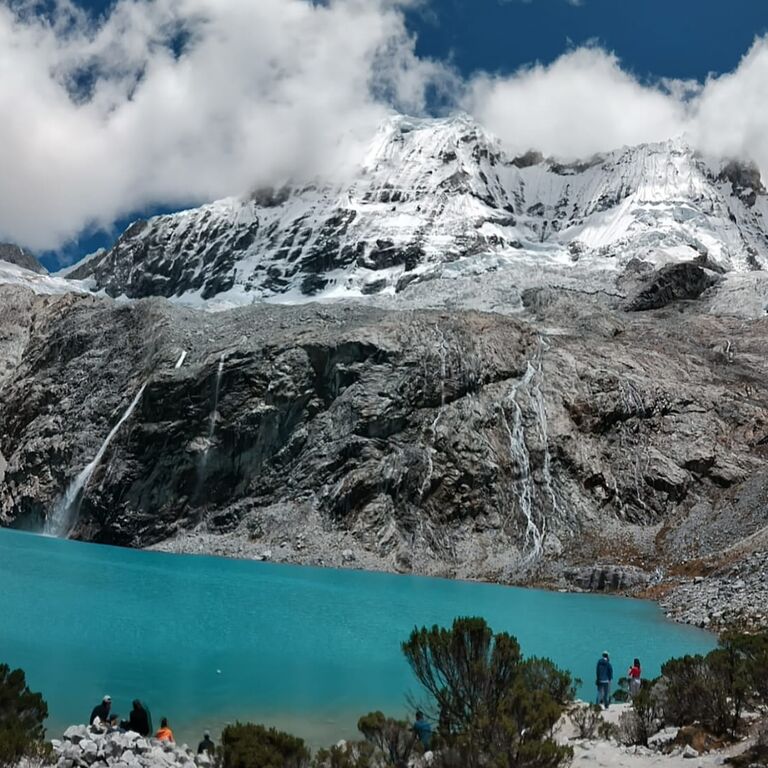 FIRST CLASS HUARAZ