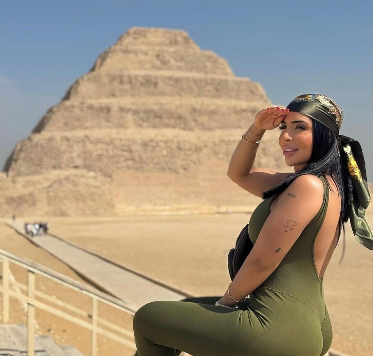 Pyramids of Giza, Sphinx, Saqq