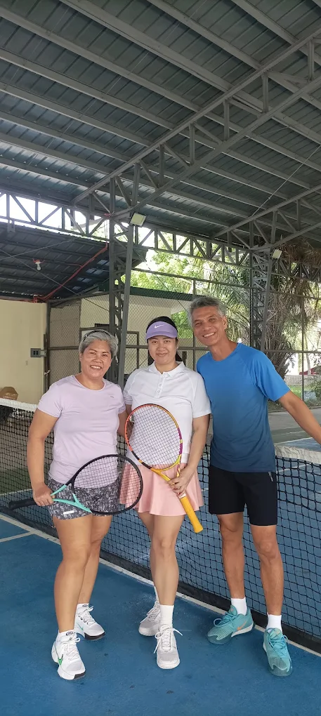 Renell Crescini Tennis