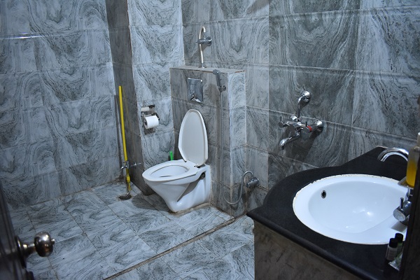 Hotel Leisure Palace Rishikesh