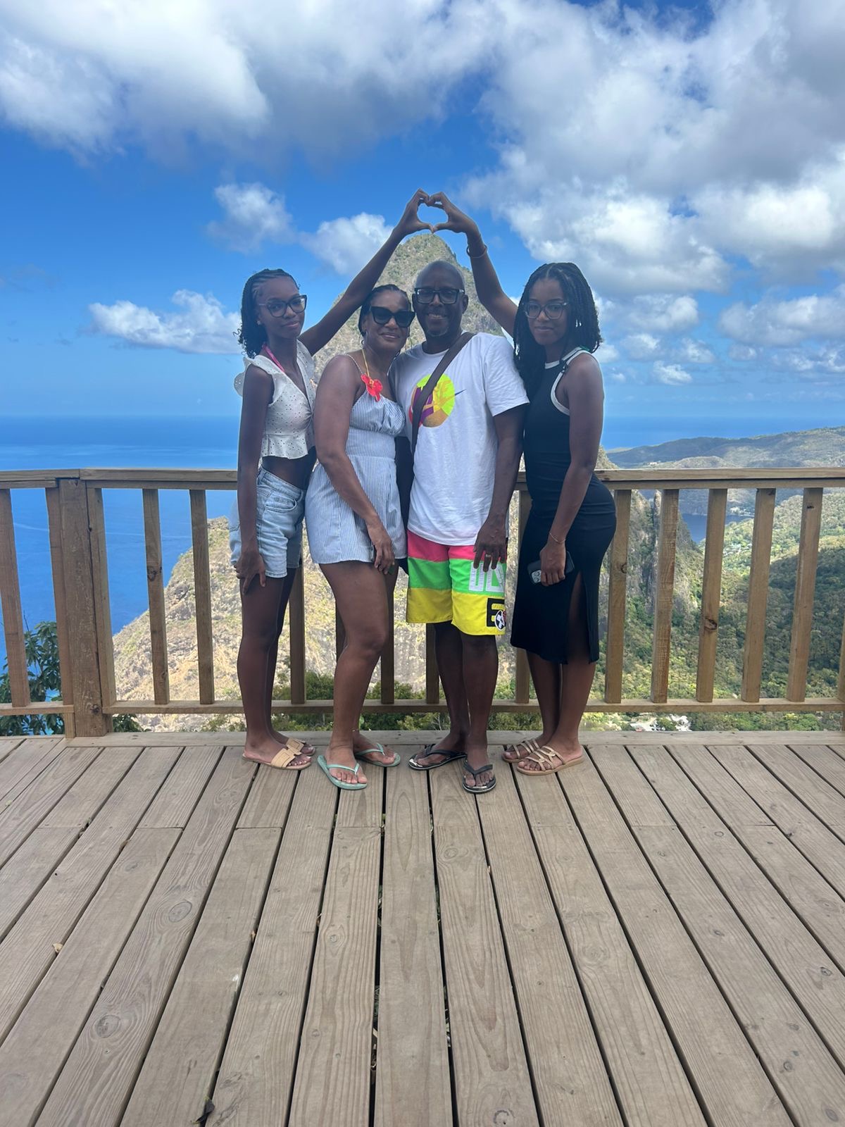 GoldenDreamBoatTours