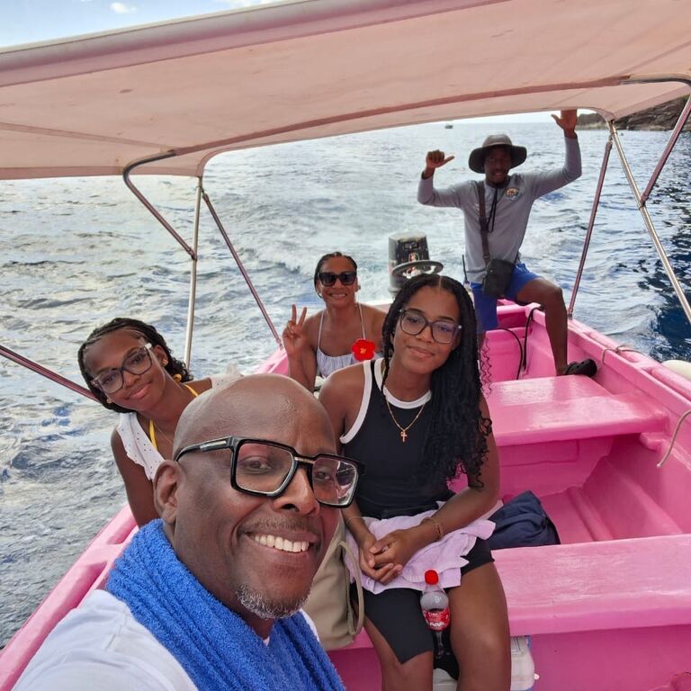 GoldenDreamBoatTours