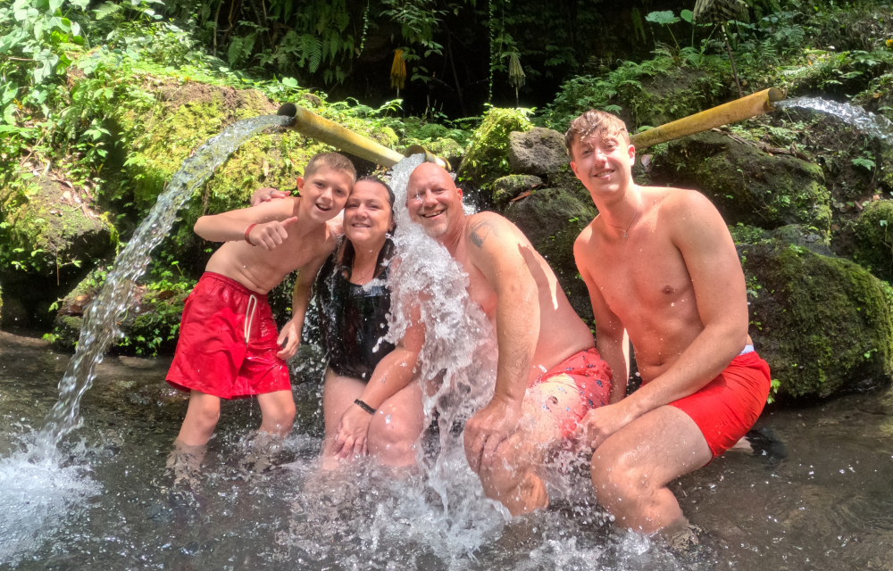 GEKKO TUBING BALI