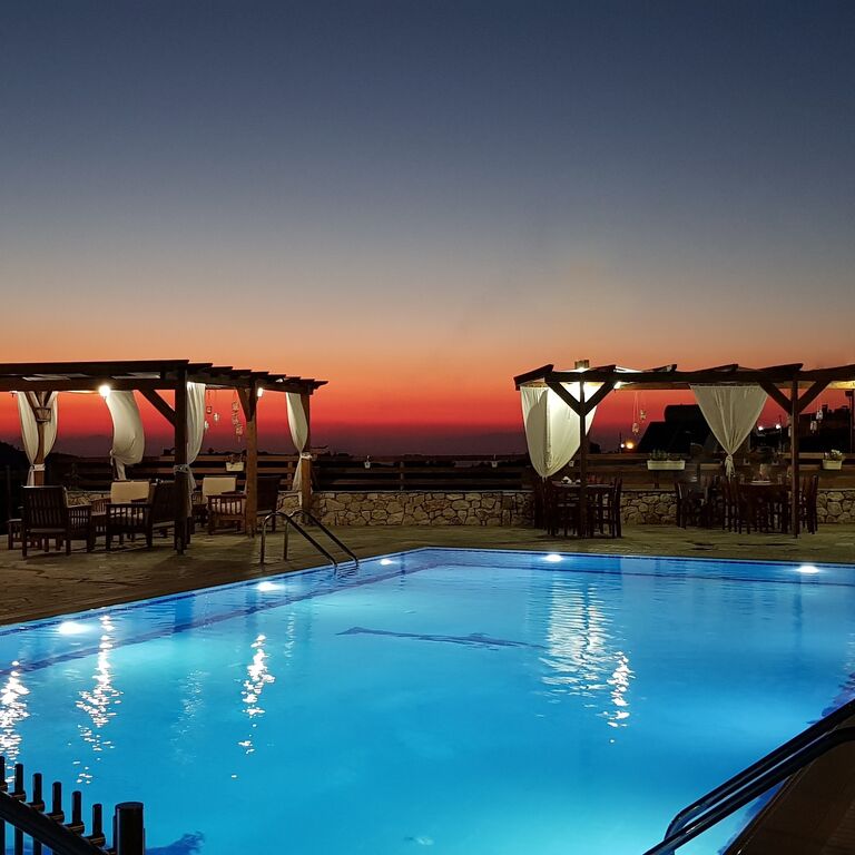 ATAVIROS HOTEL