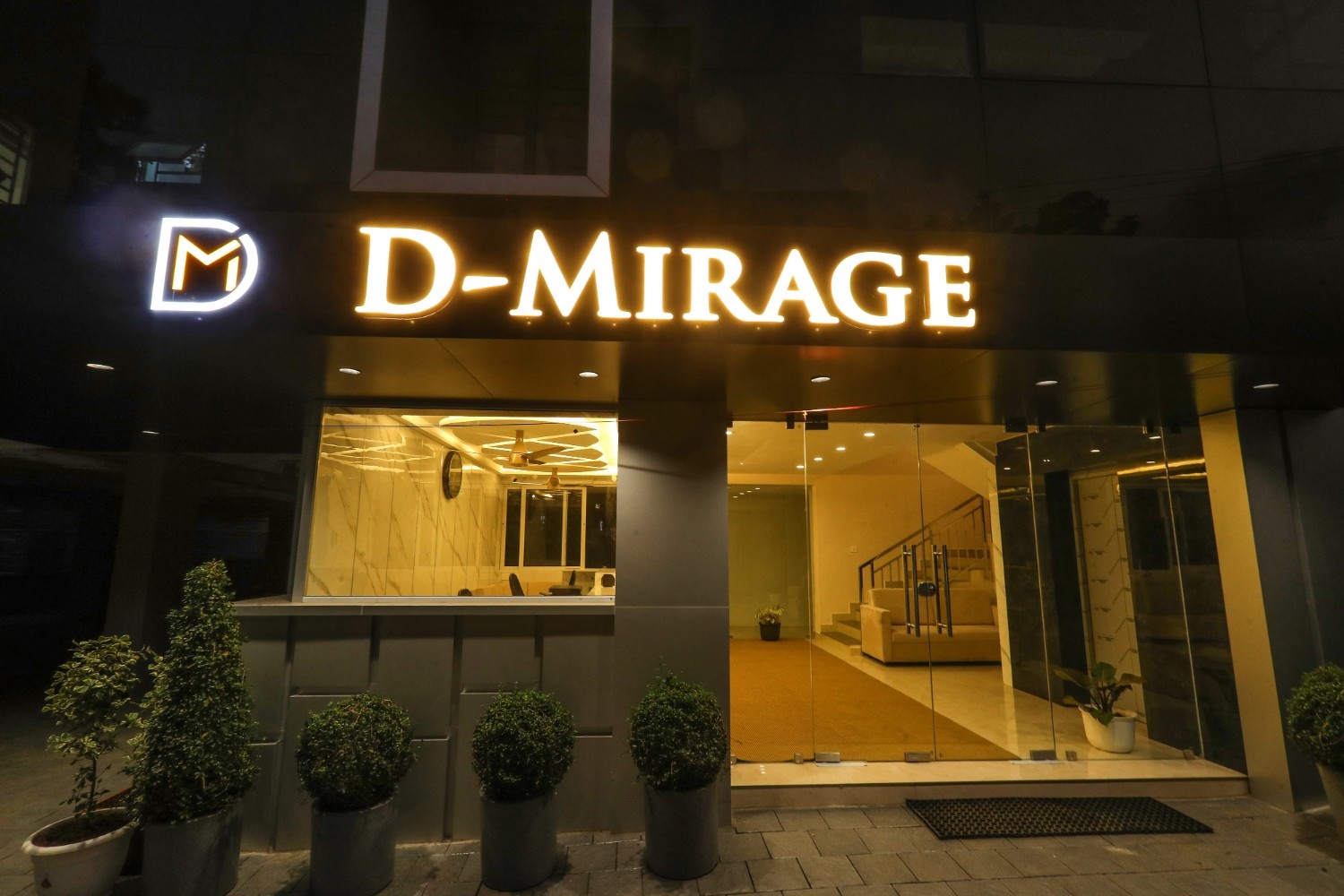 D MIRAGE STAYCATIONS