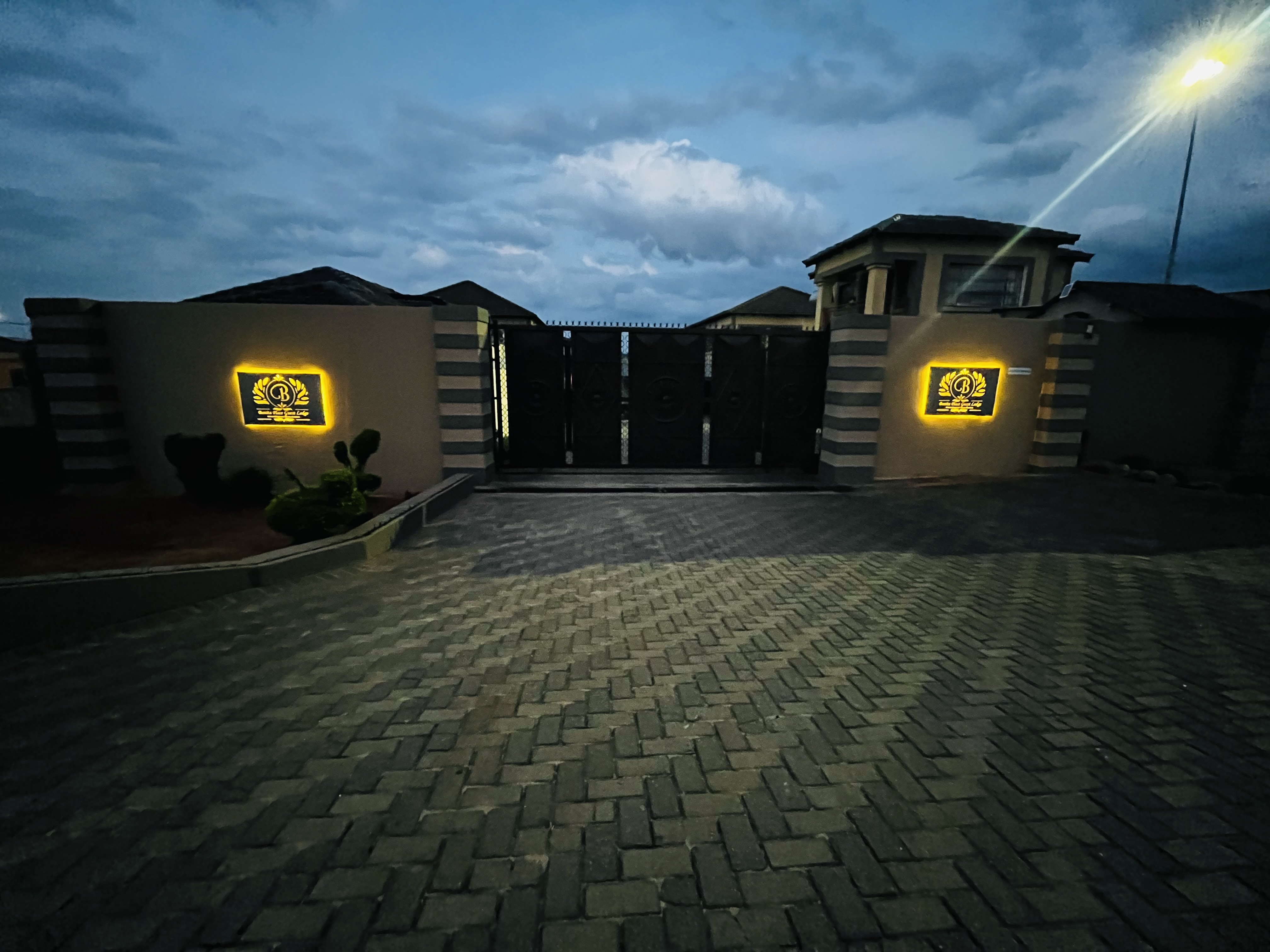 Bonita Place Guest Lodge