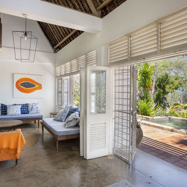 Ras Kikadini Beach House