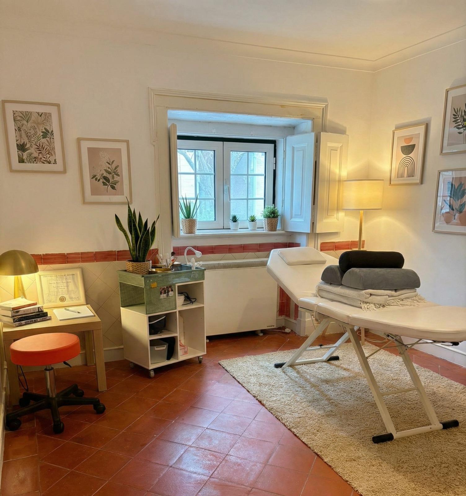 CLAUDE MASSAGE THERAPY