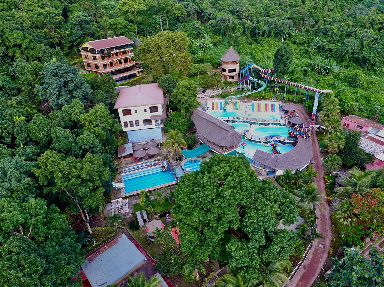 HOTEL CABAÑAS EMYMAR