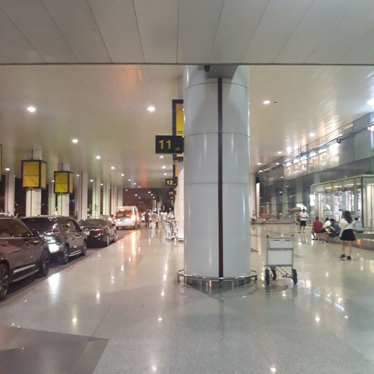 Hoang Car Service & Tourism
