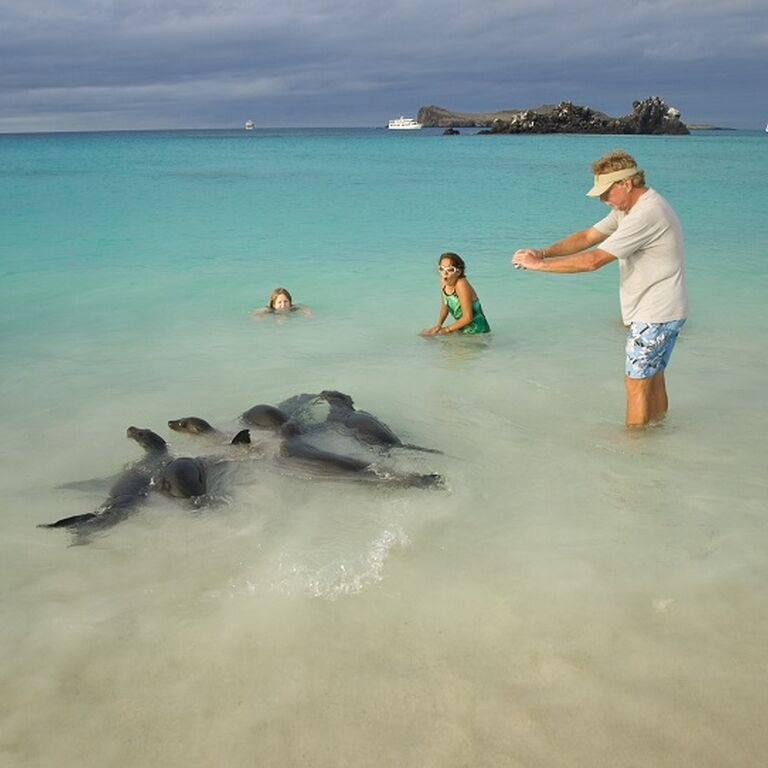 Voyagers Travel Company