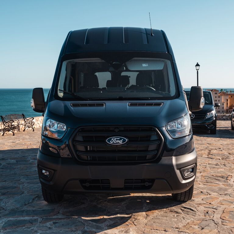 Nomada Travel Differently